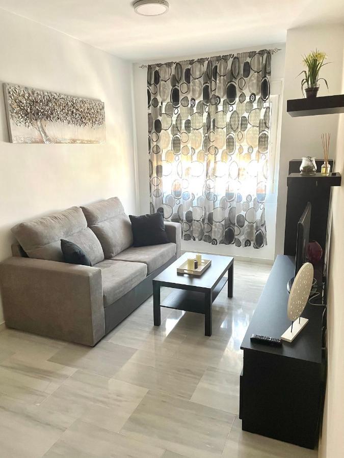 Apartamento Liru Bormujos, A 5 Minutos De Sevilla Eksteriør billede
