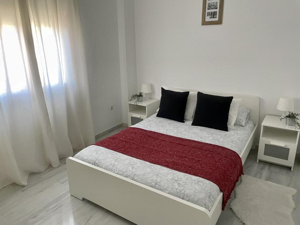Apartamento Liru Bormujos, A 5 Minutos De Sevilla Eksteriør billede
